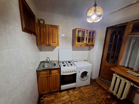 квартира за адресою Івана Франка пров., 39