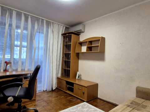 квартира за адресою Голосіївський просп. (40-річчя Жовтня), 11