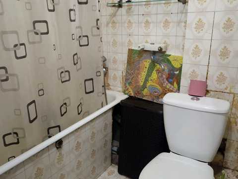 квартира за адресою Ореста Левицького вул. (Академіка Курчатова), 18