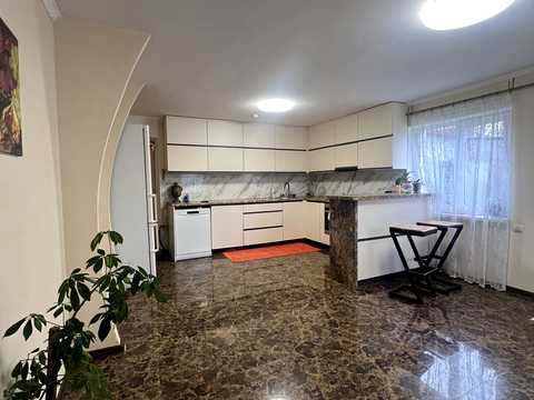 дом по адресу с. Бобрица, Садова