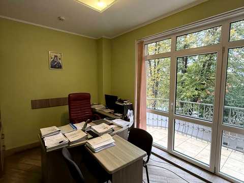 комерційна за адресою Січових Стрільців вул., 58