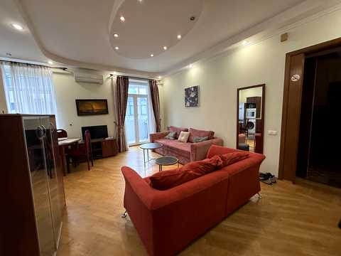 квартира за адресою Бориса Грінченка вул., 4