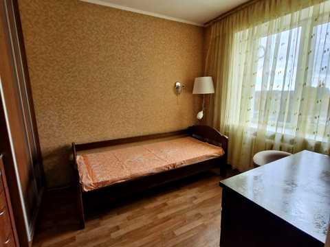 квартира по адресу Контр-адмирала Лунина ул., 7б