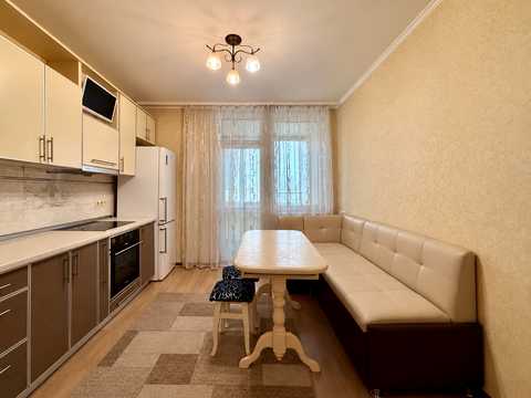 квартира за адресою Володимира Наумовича вул. (Антонова-Овсієнка), 6