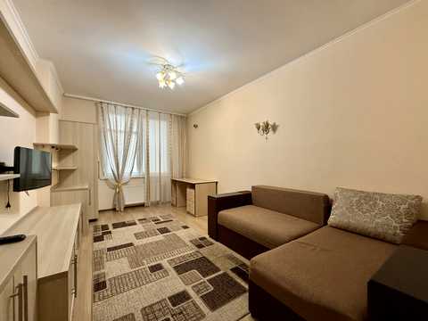 квартира за адресою Володимира Наумовича вул. (Антонова-Овсієнка), 6