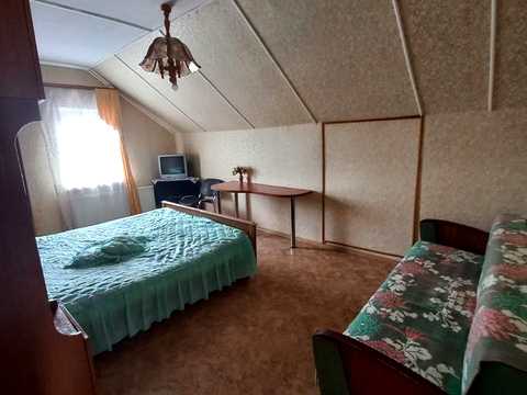 будинок за адресою Набережна вул.