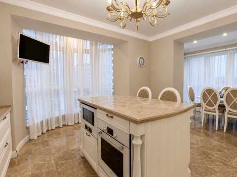 квартира за адресою Слобідська вул., 8