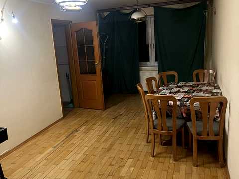 квартира за адресою Київ, Святошинський пров., 2