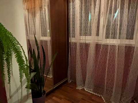 квартира за адресою Ревуцького вул., 10/2