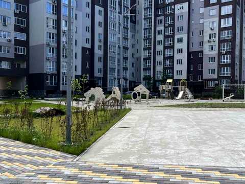 квартира по адресу Леоніда Каденюка ул., 18