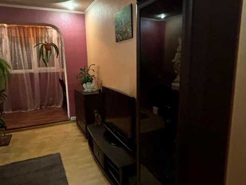 квартира за адресою Ревуцького вул., 10/2