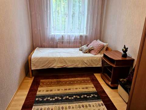 дом по адресу 32-я Линия ул., 11