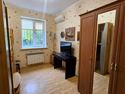 дом по адресу 32-я Линия ул., 11
