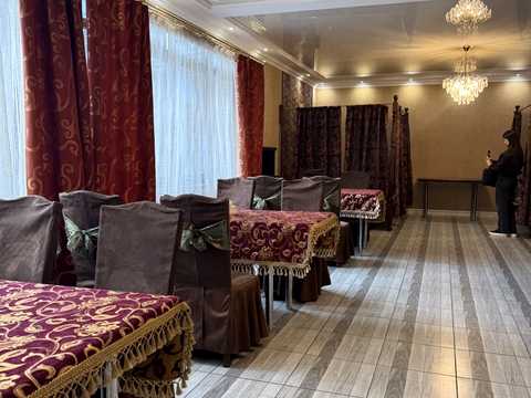 комерційна за адресою Гната Юри вул., 12А