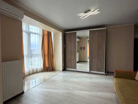 квартира за адресою Слобідська вул., 24