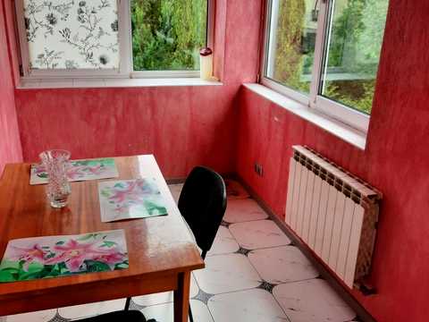 будинок за адресою  Хуст, Головна, 111