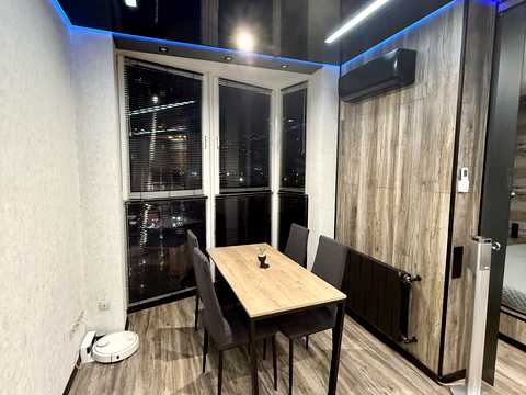квартира за адресою Драгоманова вул., 2-Б