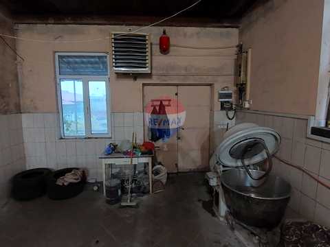 комерційна за адресою Проектна вул., 1