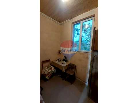 комерційна за адресою Чернівці, Проектна вул., 1