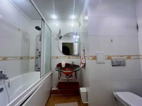 квартира по адресу Киев, Анны Ахматовой ул., 19