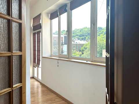 квартира за адресою Братська вул., 5