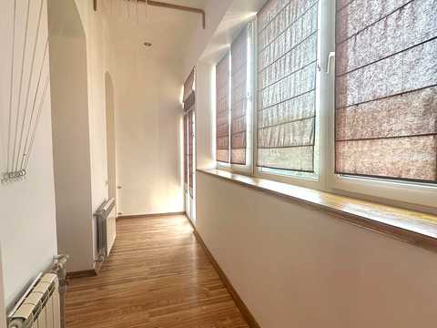 квартира за адресою Братська вул., 5