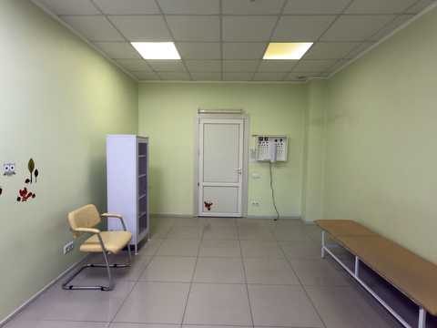 комерційна за адресою Георгія Липського вул. (Толбухіна), 124