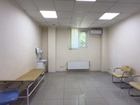 комерційна за адресою Георгія Липського вул. (Толбухіна), 124