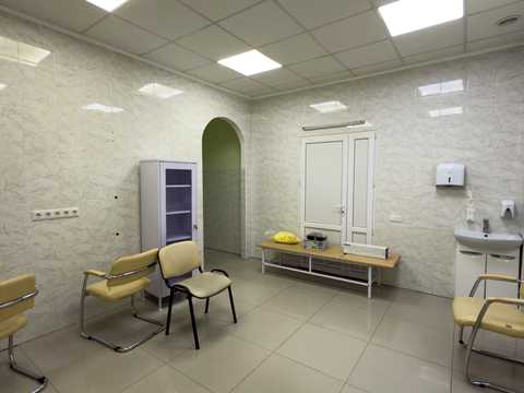 комерційна за адресою Георгія Липського вул. (Толбухіна), 124