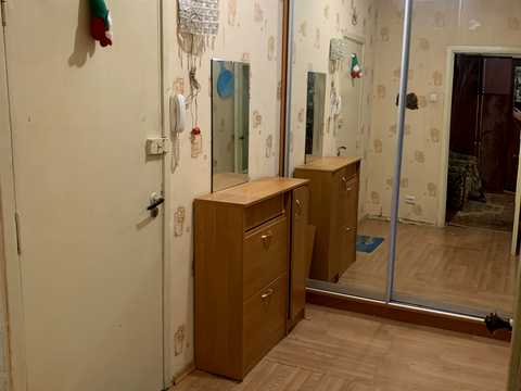 квартира за адресою Анни Ахматової вул., 8