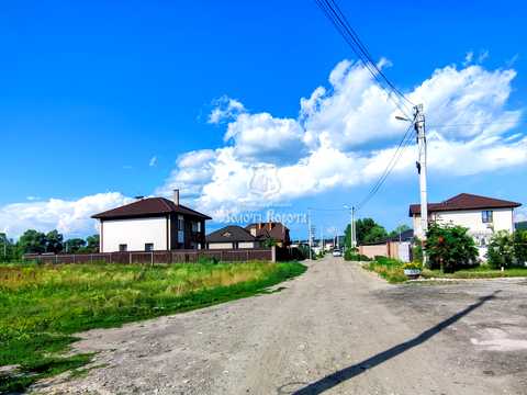 участок по адресу Центральна вул.