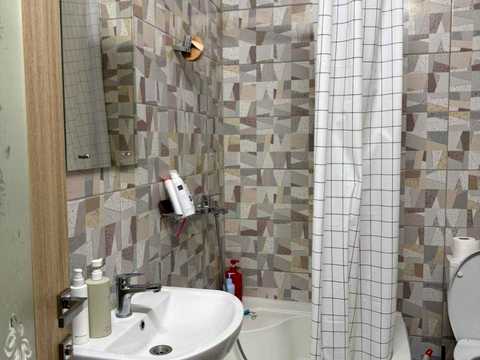 квартира за адресою Науки просп., 58-В