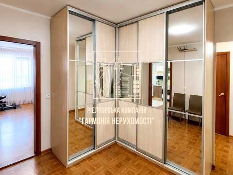 квартира за адресою Ясинуватський пров., 11