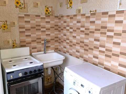 квартира за адресою Електровозна вул., 17