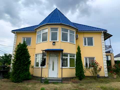 будинок за адресою Спортивна