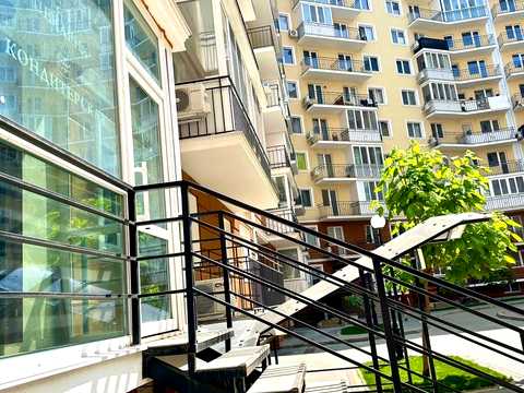 комерційна за адресою Люстдорфська дорога вул. (Черноморская дорога), 100з