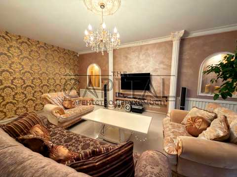 будинок за адресою смт. Козин, Старокиївська вул.