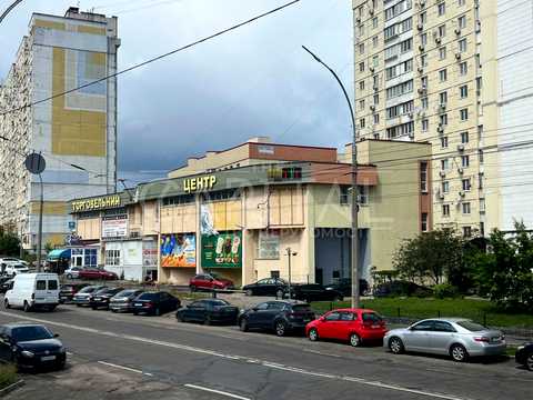 комерційна за адресою Федора Ернста вул., 4