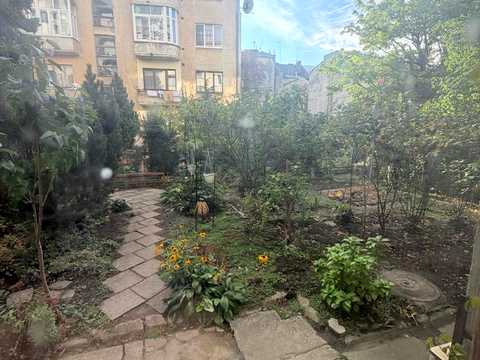 квартира за адресою Глибока вул., 13