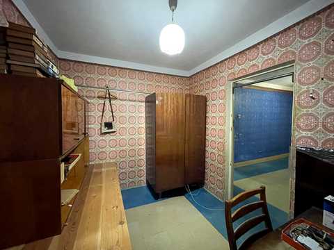 квартира за адресою Юрія Кондратюка вул. (Комунарівська), 1