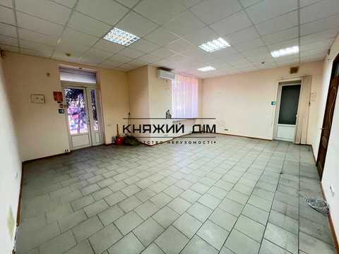 комерційна за адресою Петра Григоренка просп., 24