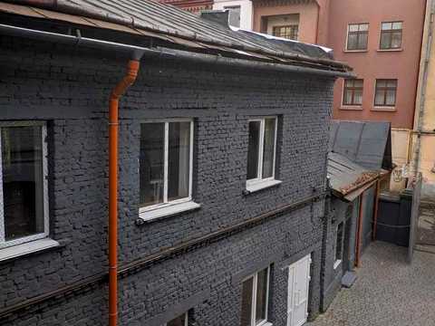 комерційна за адресою Миколи Гоголя вул., 6/8
