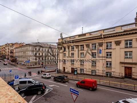 комерційна за адресою Київ, Євгена Чикаленка вул. (Пушкінська), 1-3/5