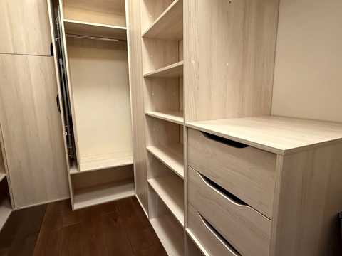 квартира по адресу Джона Маккейна ул. (Івана Кудрі), 26