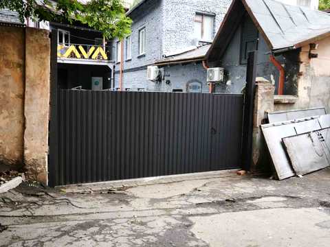 комерційна за адресою Миколи Гоголя вул., 6/8