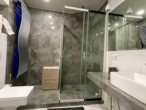 квартира за адресою Тролейбусна вул., 5Б