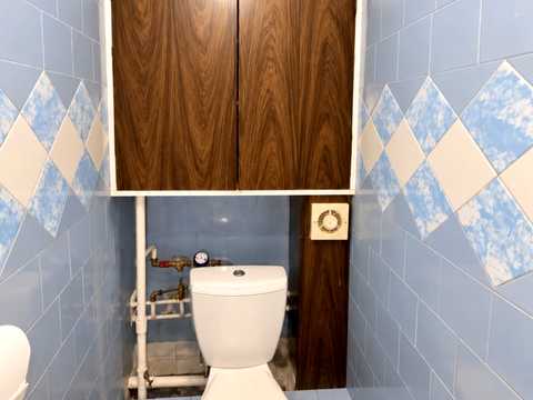 квартира за адресою Ревуцького вул., 10/2
