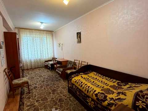 квартира за адресою Михайла Грушевського вул., 7