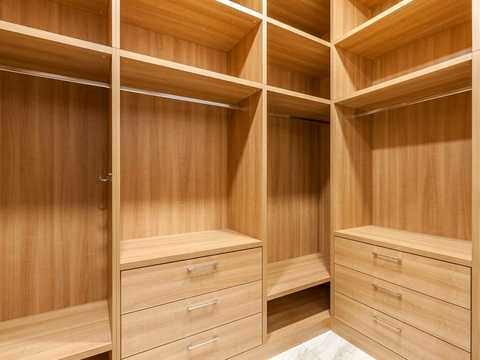 квартира за адресою Кловський узвіз, 7