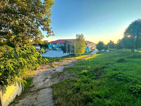 будинок за адресою Шкільна вул., 59